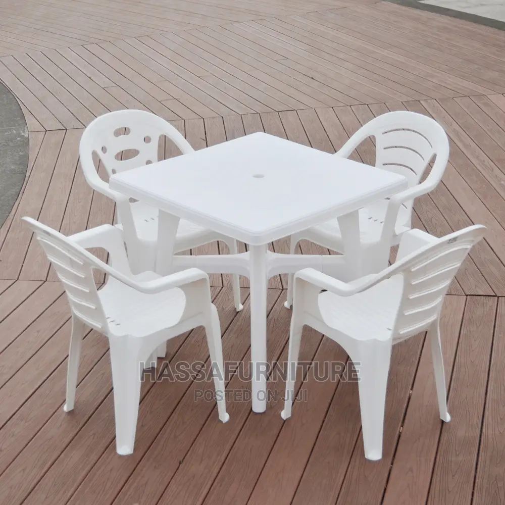 Plastic Restaurant Set 4seaters