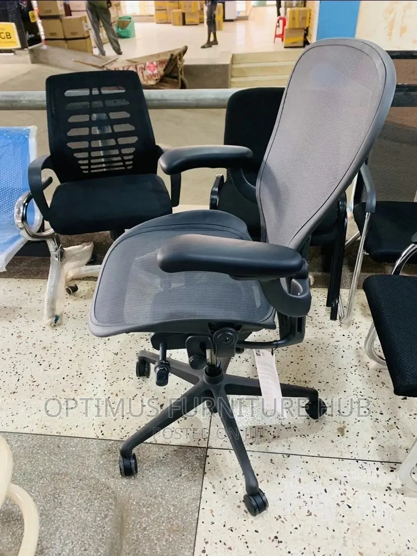 Herman Miller (Aeron)