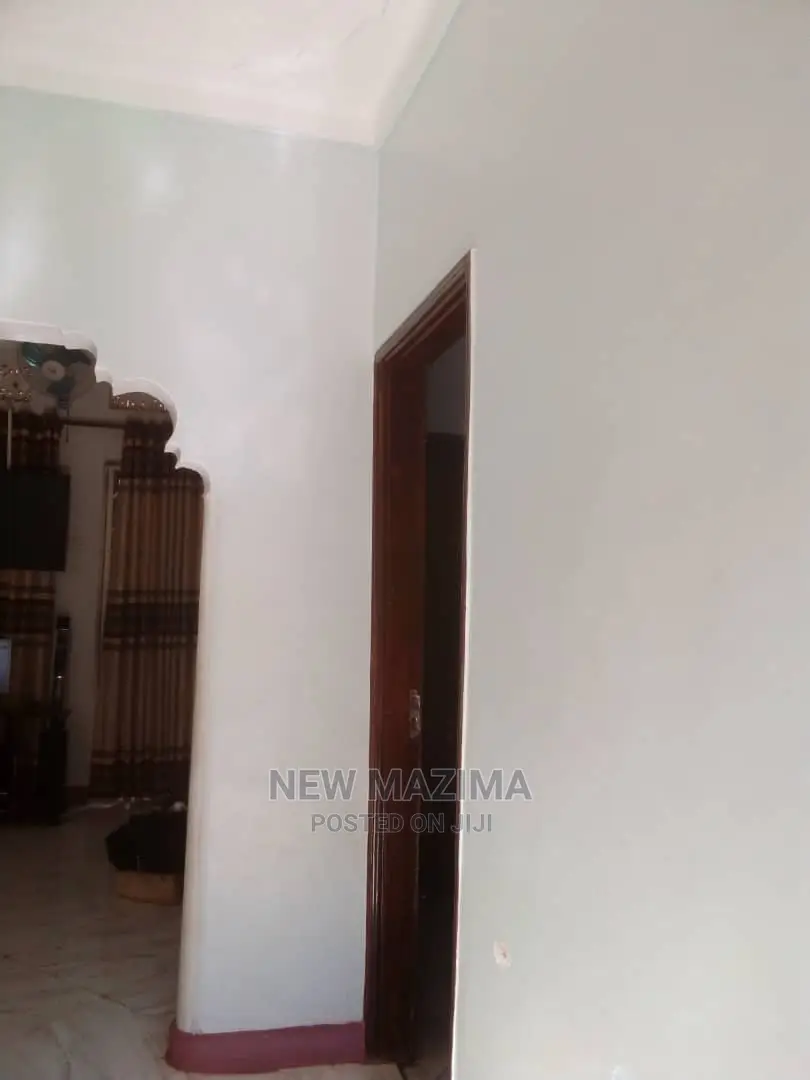 2bdrm House in Salaama Munyonyo, Central Division for Sale