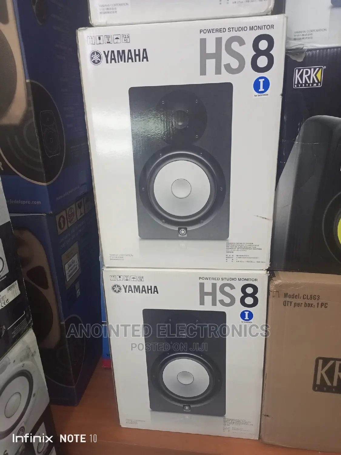 Yamaha S_8 Monitor