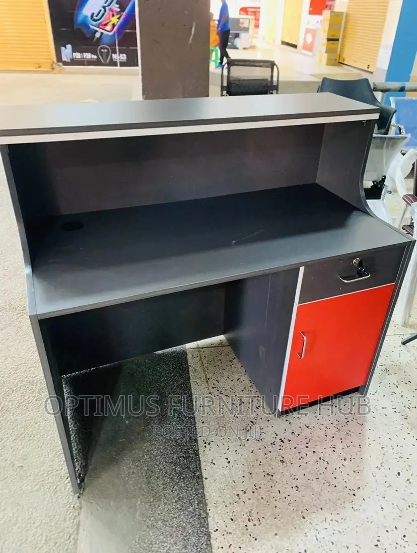 RECEPTION DESK (1.2 Meters)