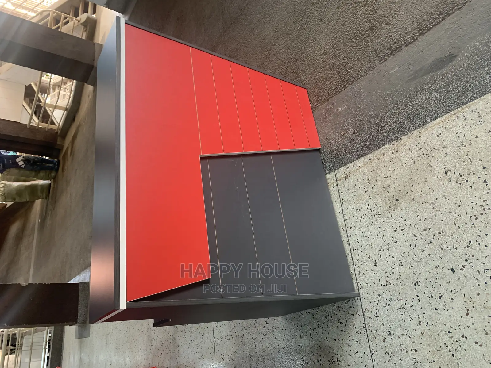 Reception Desk ( 1.2 Meters)