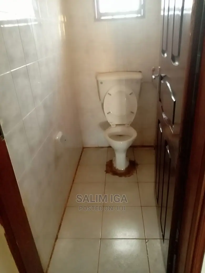 5bdrm Bungalow in Kololo Property, Wakiso / Wakiso for Rent