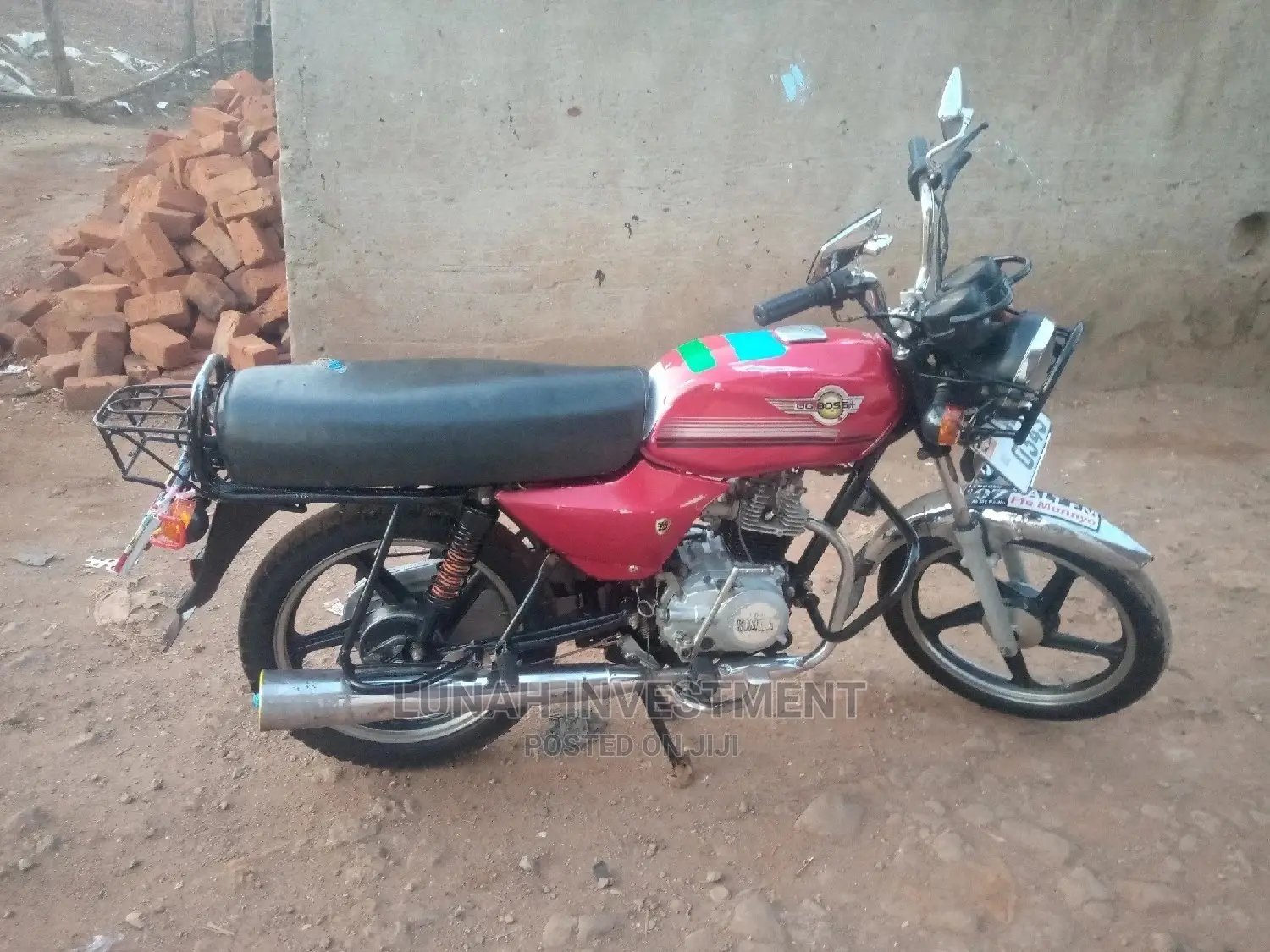 Bajaj Discover 100 2020 Red