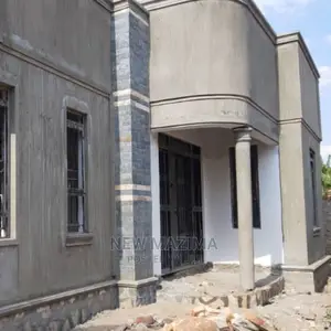 2bdrm House in Kawempe Kawanda, Central Division for Sale