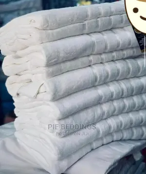 Hotel Pure White Towels