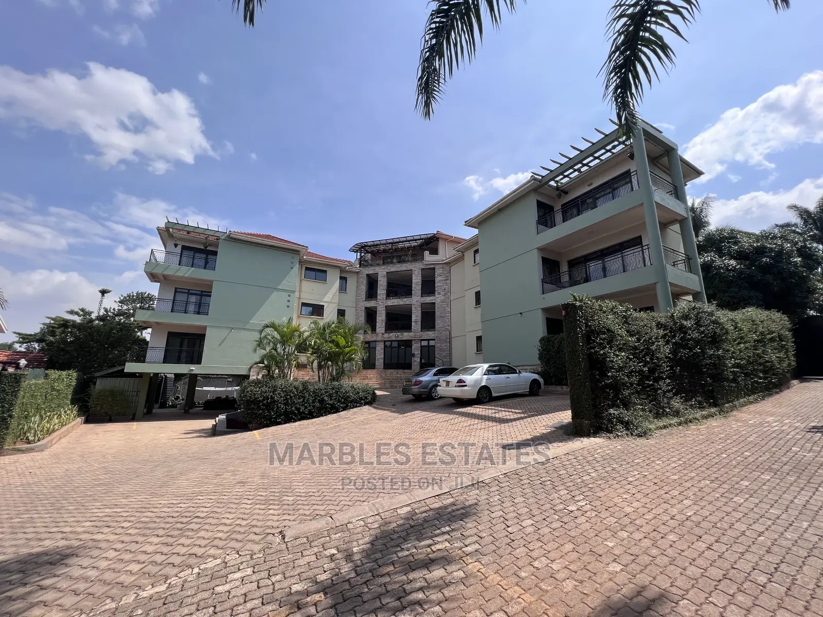 Furnished 3bdrm Apartment in Bugolobi, Central Division for Rent