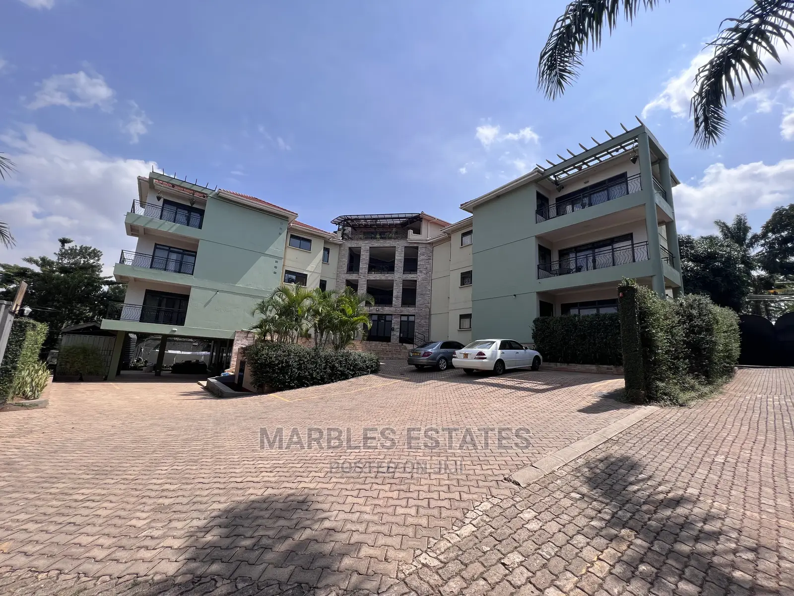 Furnished 3bdrm Apartment in Bugolobi, Central Division for Rent