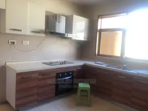 8bdrm House in Bugolobi, Central Division for Rent