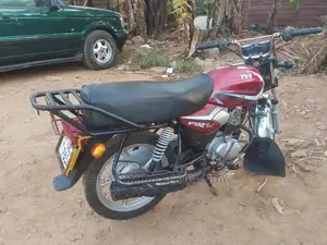 Honda Transalp XL600V 2021 Red