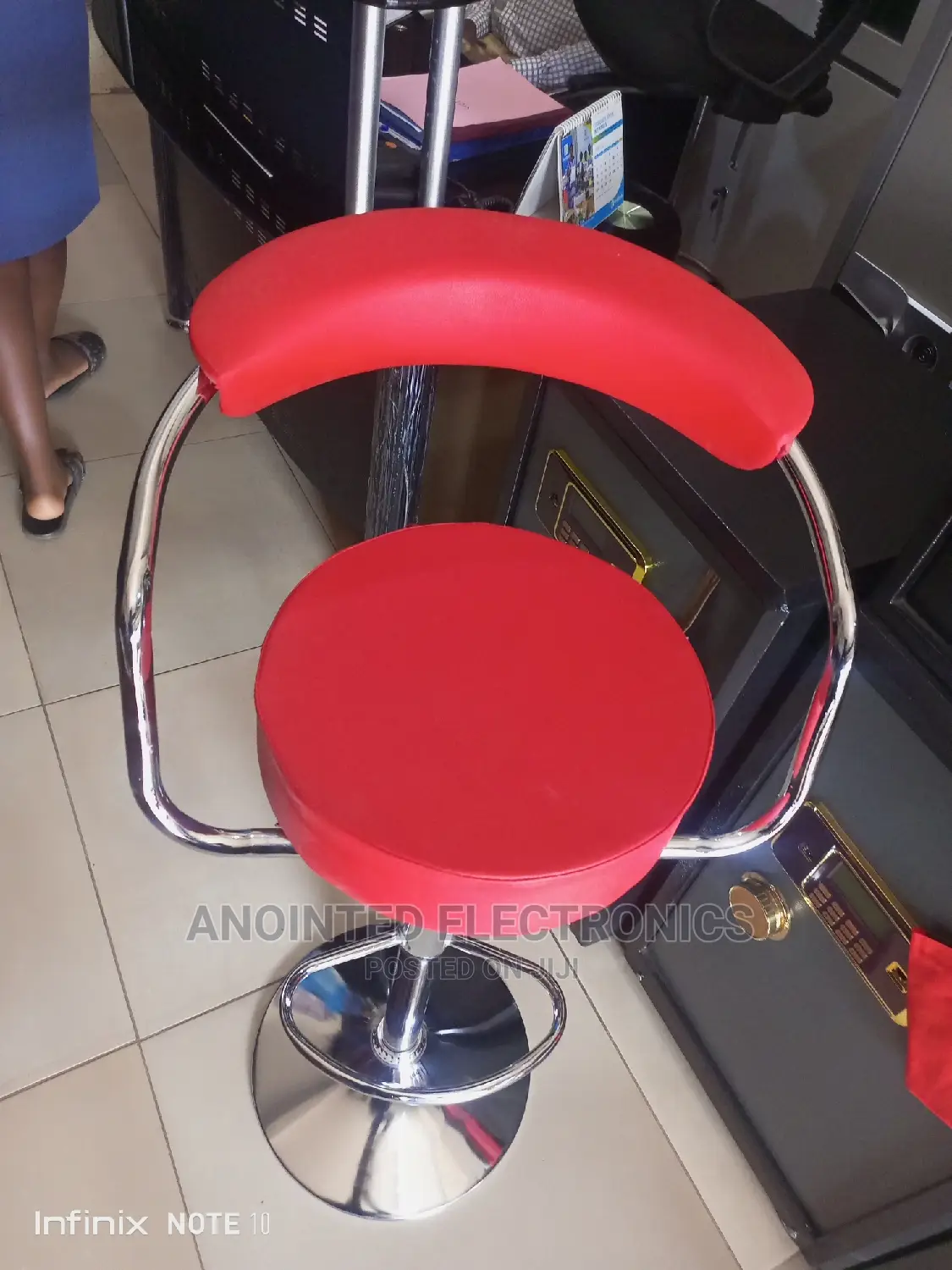 Chairs Red Clour