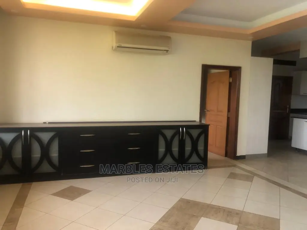 5bdrm Bungalow in Kololo, Central Division for Rent