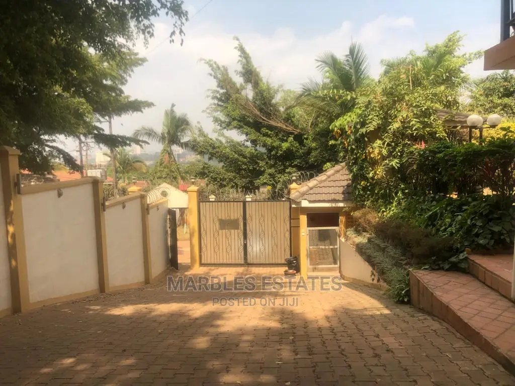 5bdrm Bungalow in Kololo, Central Division for Rent