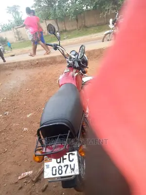 Bajaj Boxer BM100KS 2021 Purple