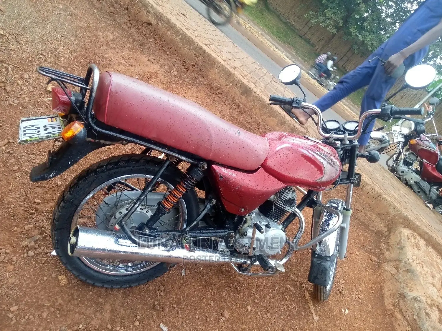 Bajaj RE 2020 Red