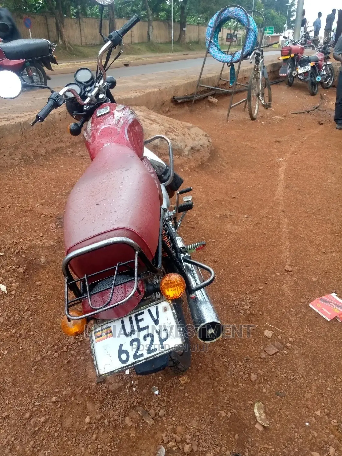 Bajaj RE 2020 Red