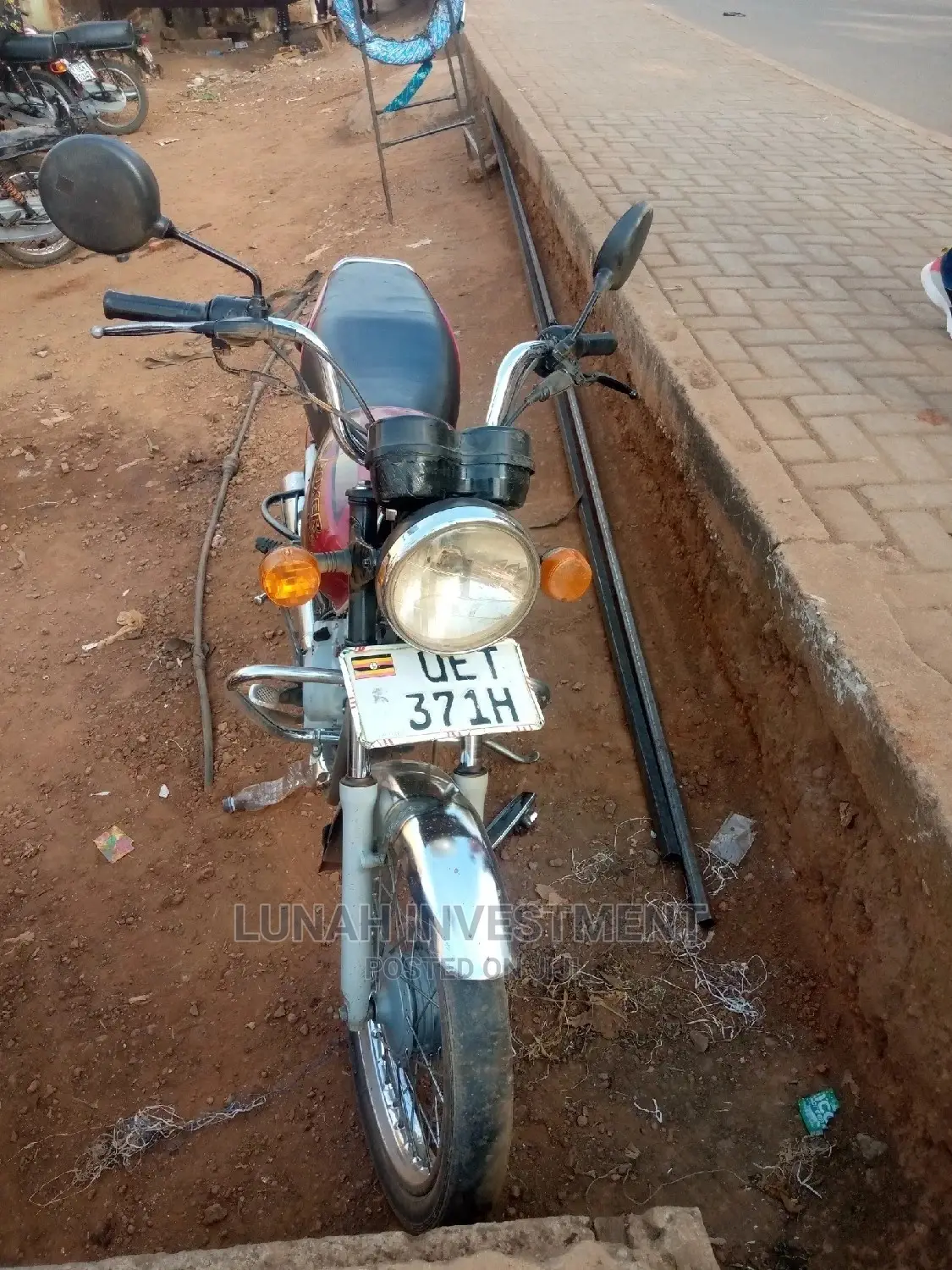 Bajaj Boxer 125 2013 Red