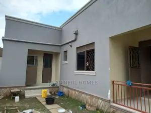 Furnished 4bdrm House in Kira for Sale