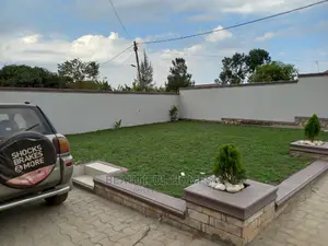 Furnished 4bdrm Bungalow in Kira for Sale