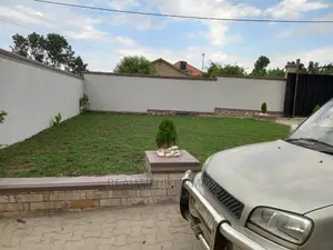 Furnished 4bdrm Maisonette in Kira for Sale