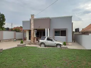 Furnished 4bdrm House in Kira for Sale