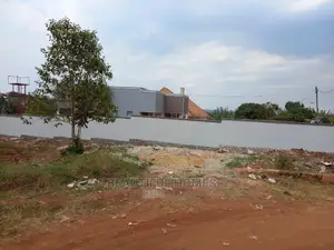 Furnished 4bdrm House in Kira for Sale