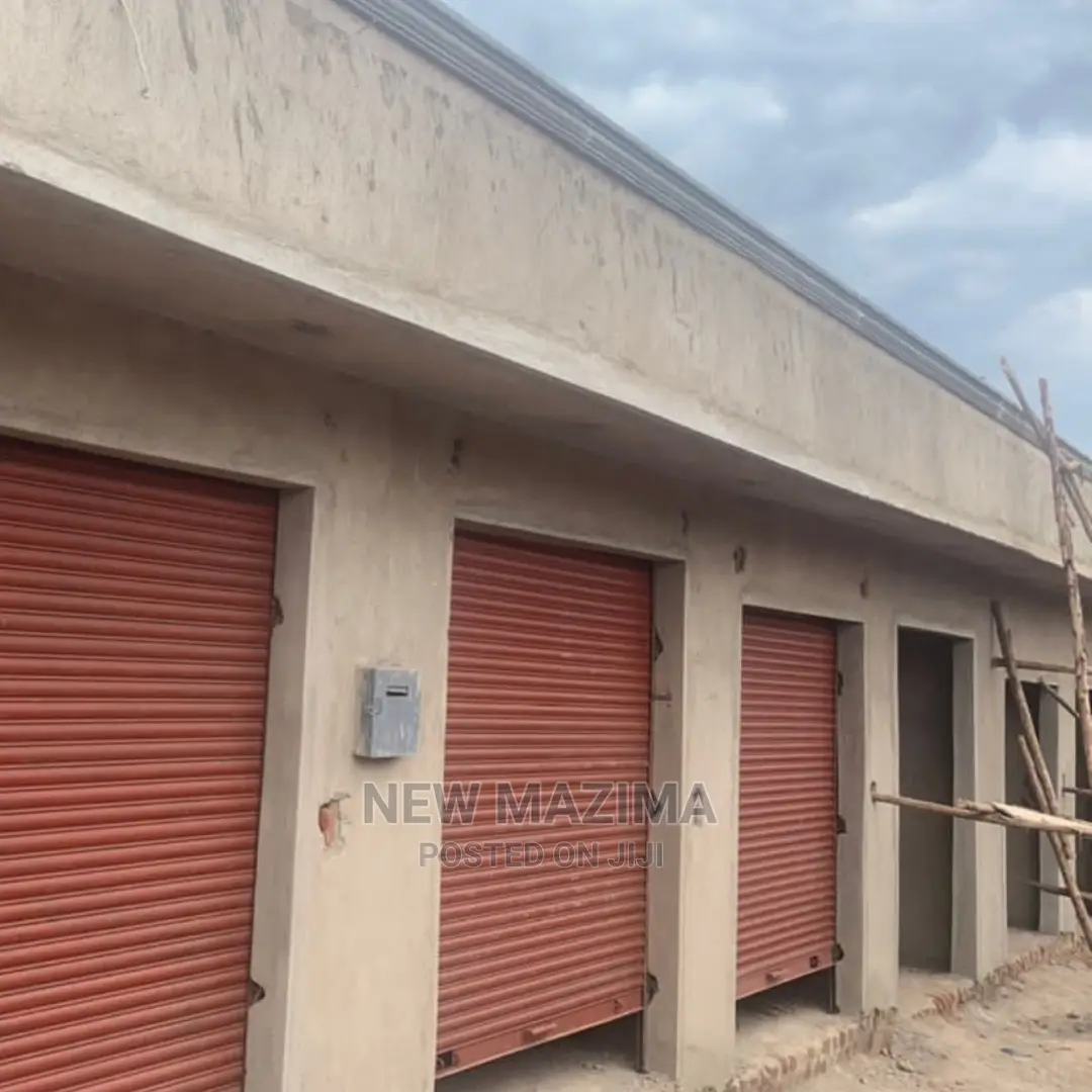 Newly Constructed Busy Shops on Quicksale in Katwe Tarmac Rd