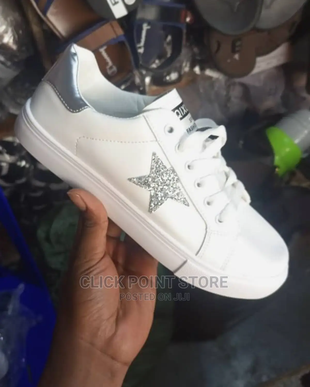 Ladies Sneakers / White Sneakers