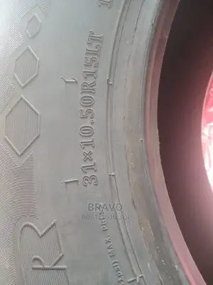 31x10.50R15 LANVIGATOR