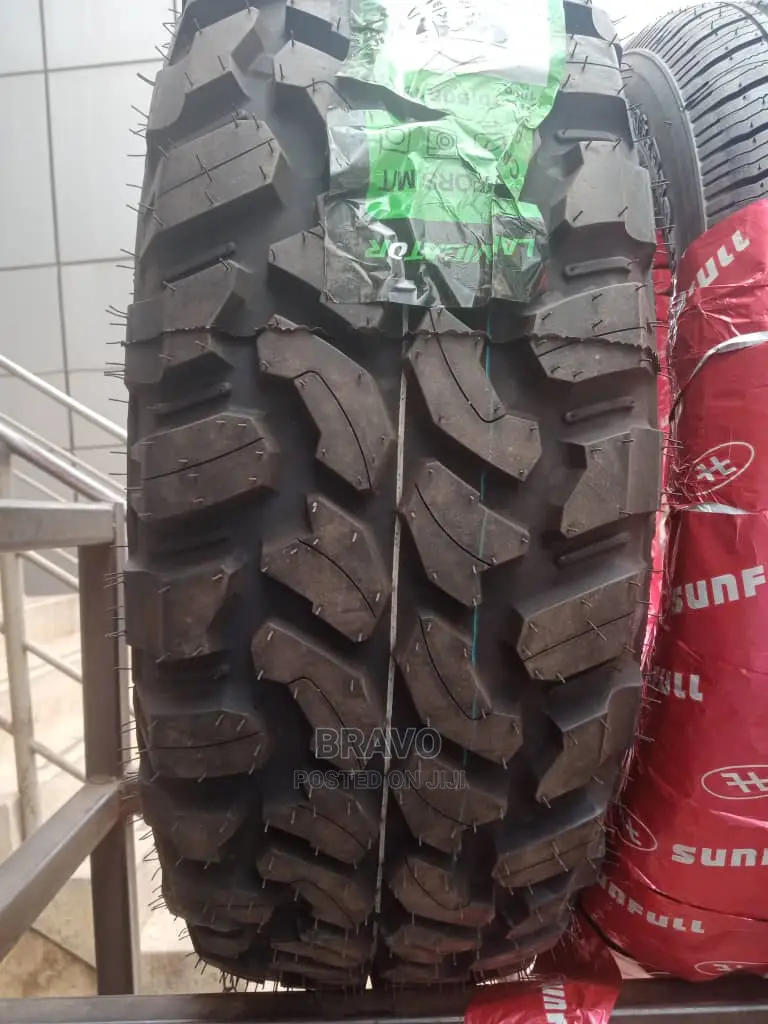 31x10.50R15 LANVIGATOR