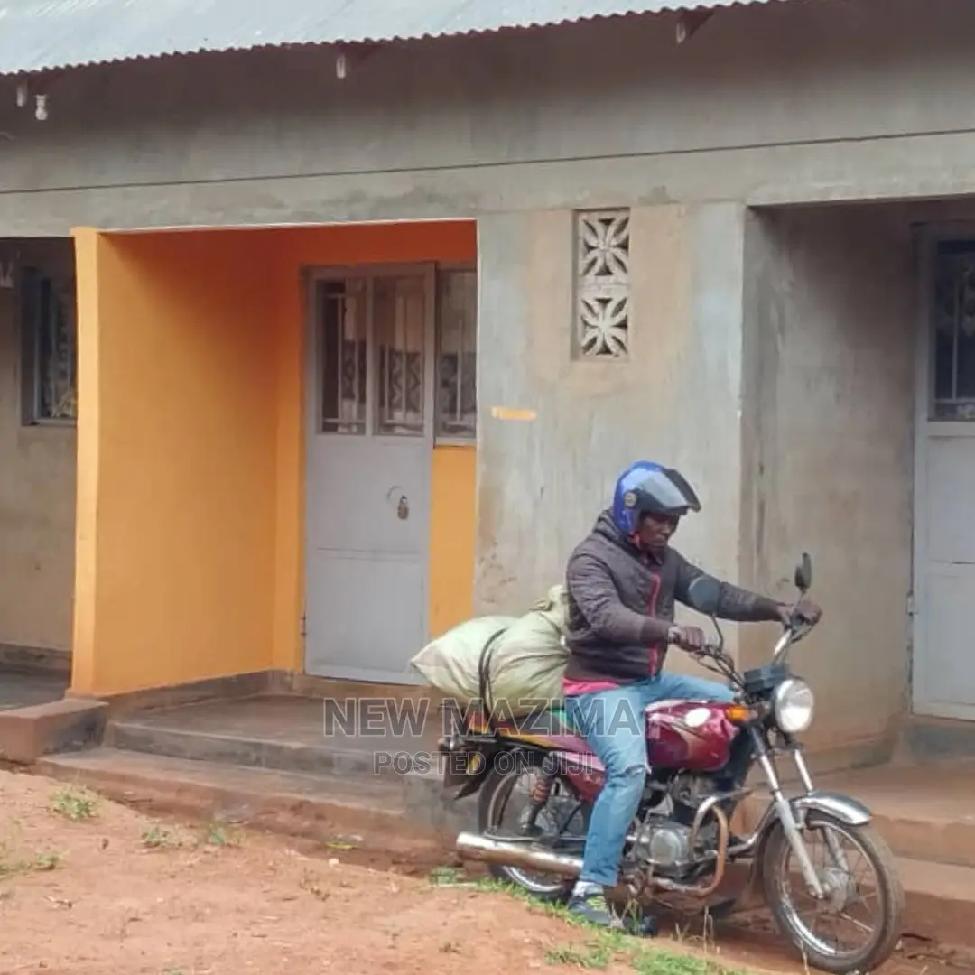 3bdrm House in Kawempe Kawanda, Division a for Sale