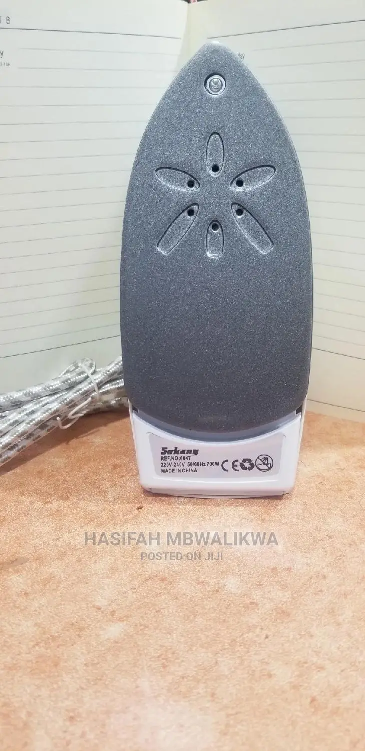 Sokany Travel Steam Iron.
