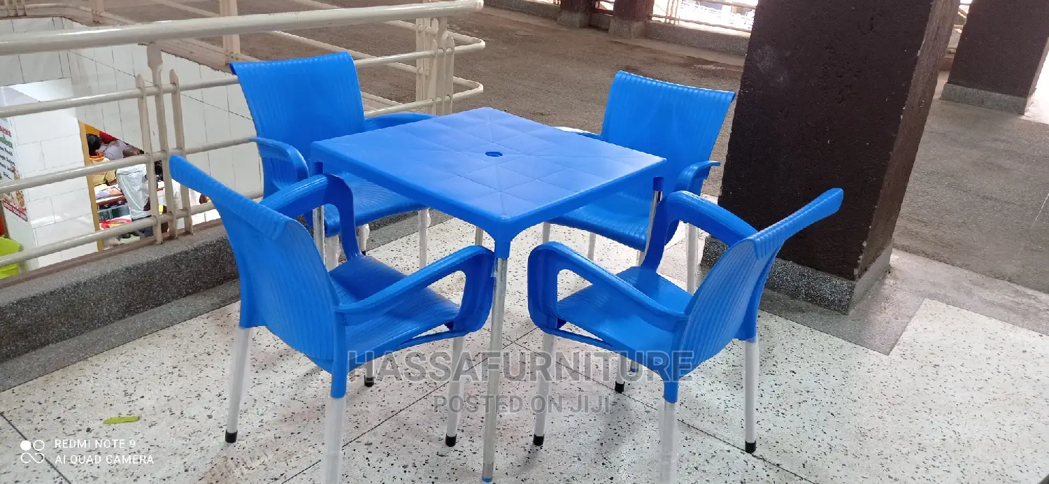 Plastic Chairs at Afair Price