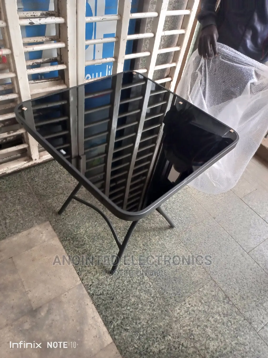 Foldable Glass Table