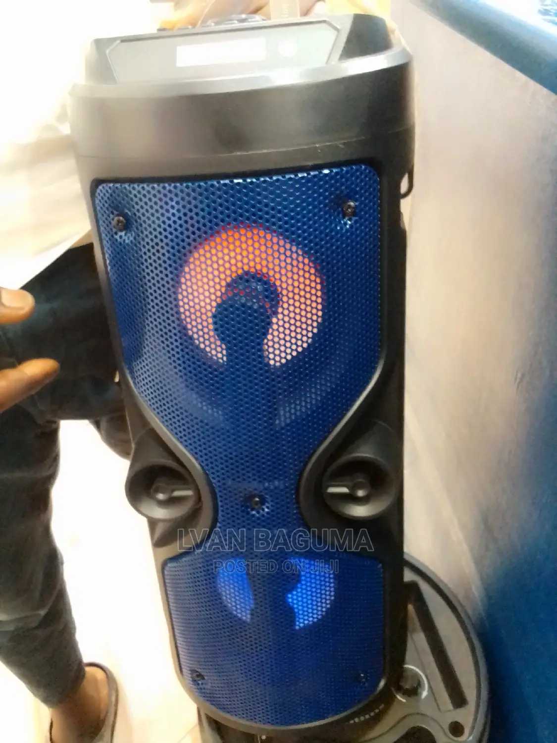 Tube Shaped Portable Bluetooth Speaker - Size 16 X 7 Inches.
