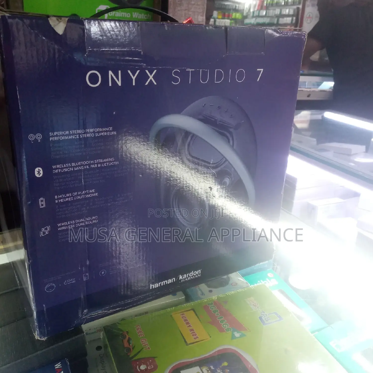 Harman Kadon ONYX 7