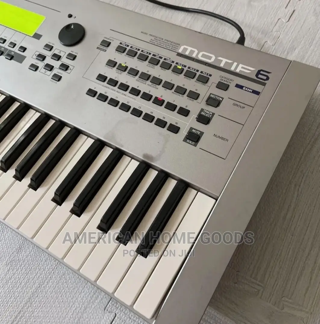 The Motif6 Yamaha Production Synthesizer Prof'nal Keyboard