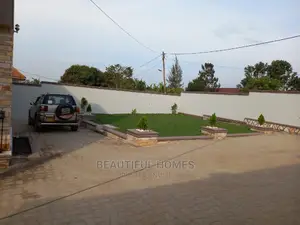 Furnished 4bdrm House in Kira for Sale