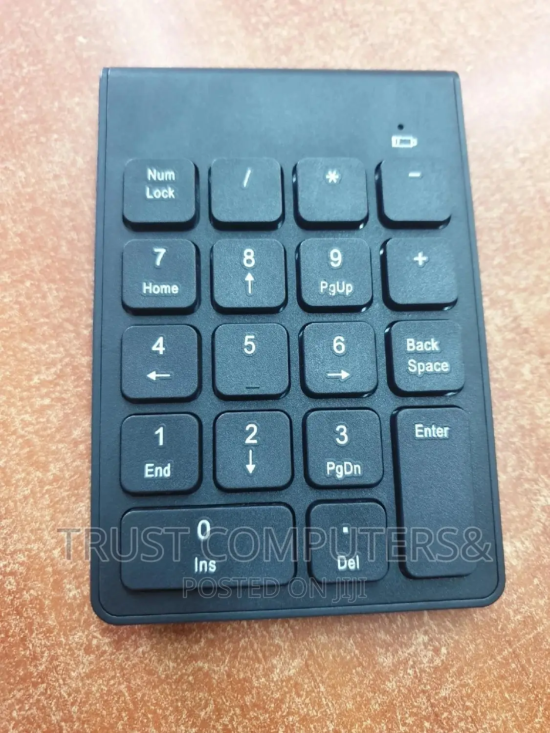Wireless Mini Numeric Keypad