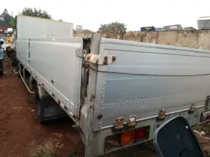 Fuso Truck 6d17 Engine