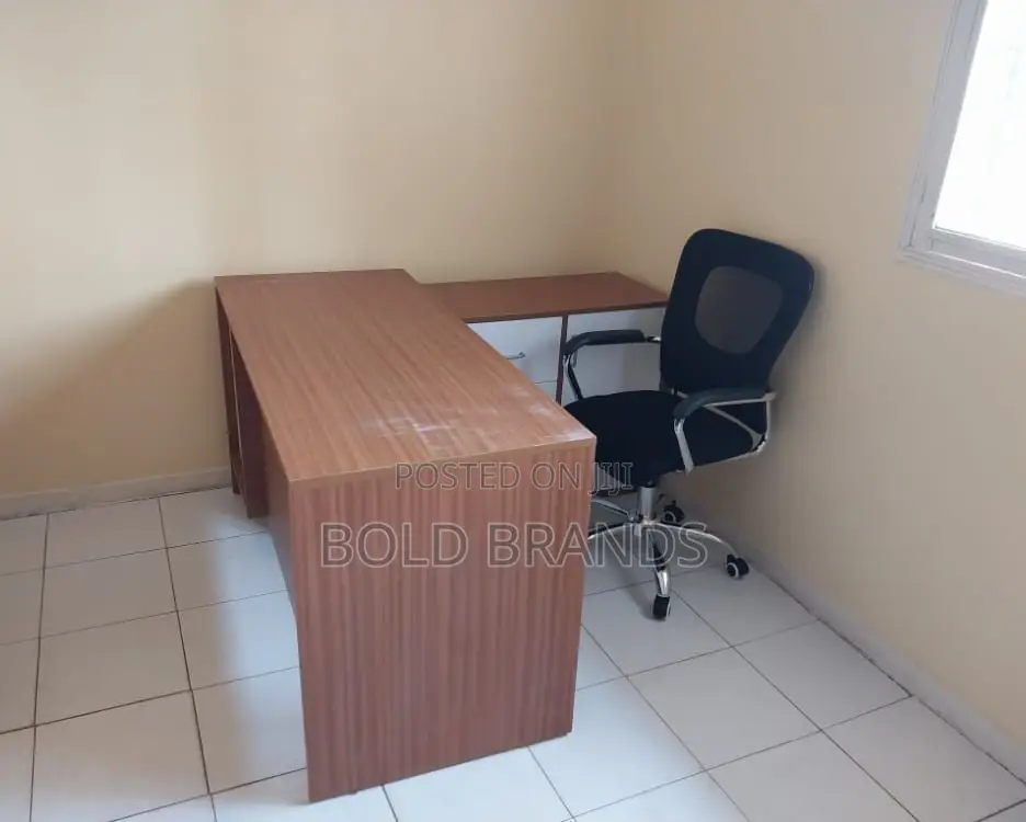 Office Desk