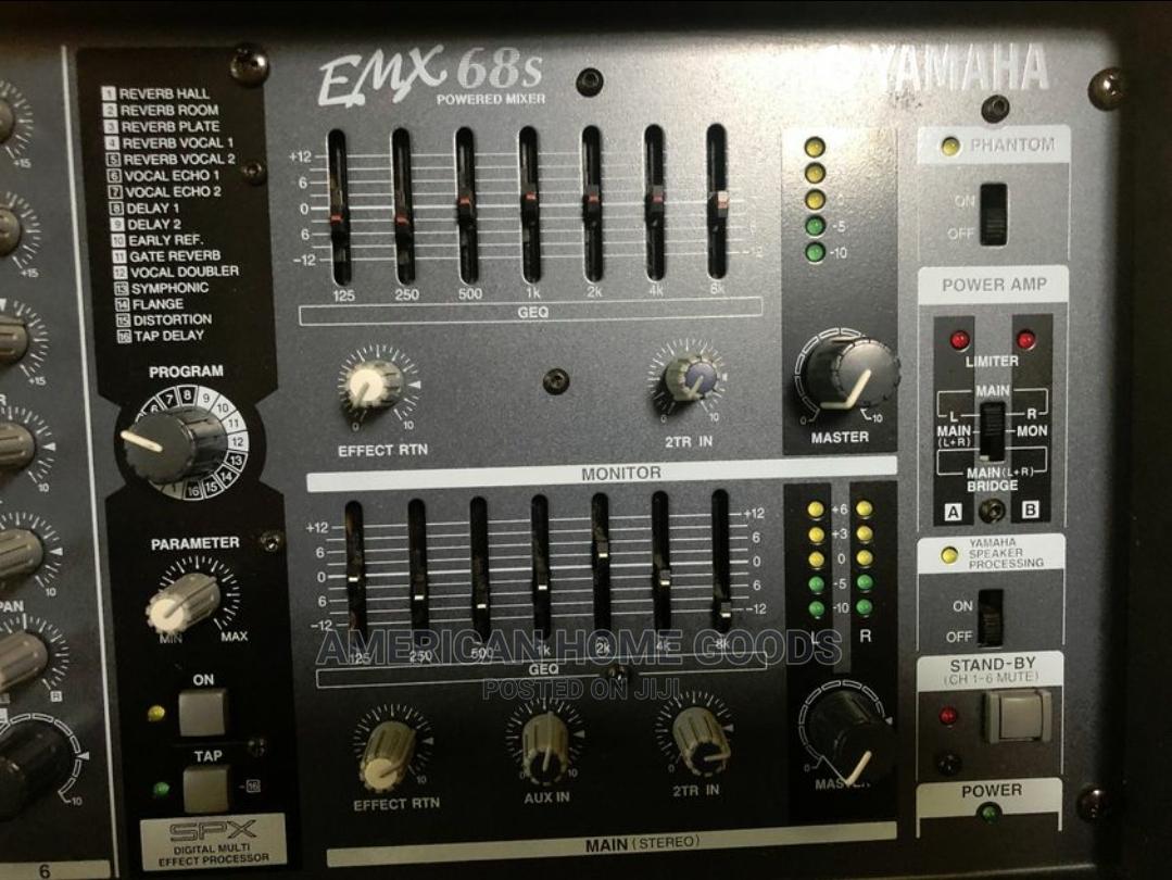 Yamaha Mixer EMX 68s Powered Mixer in Central Division Audio