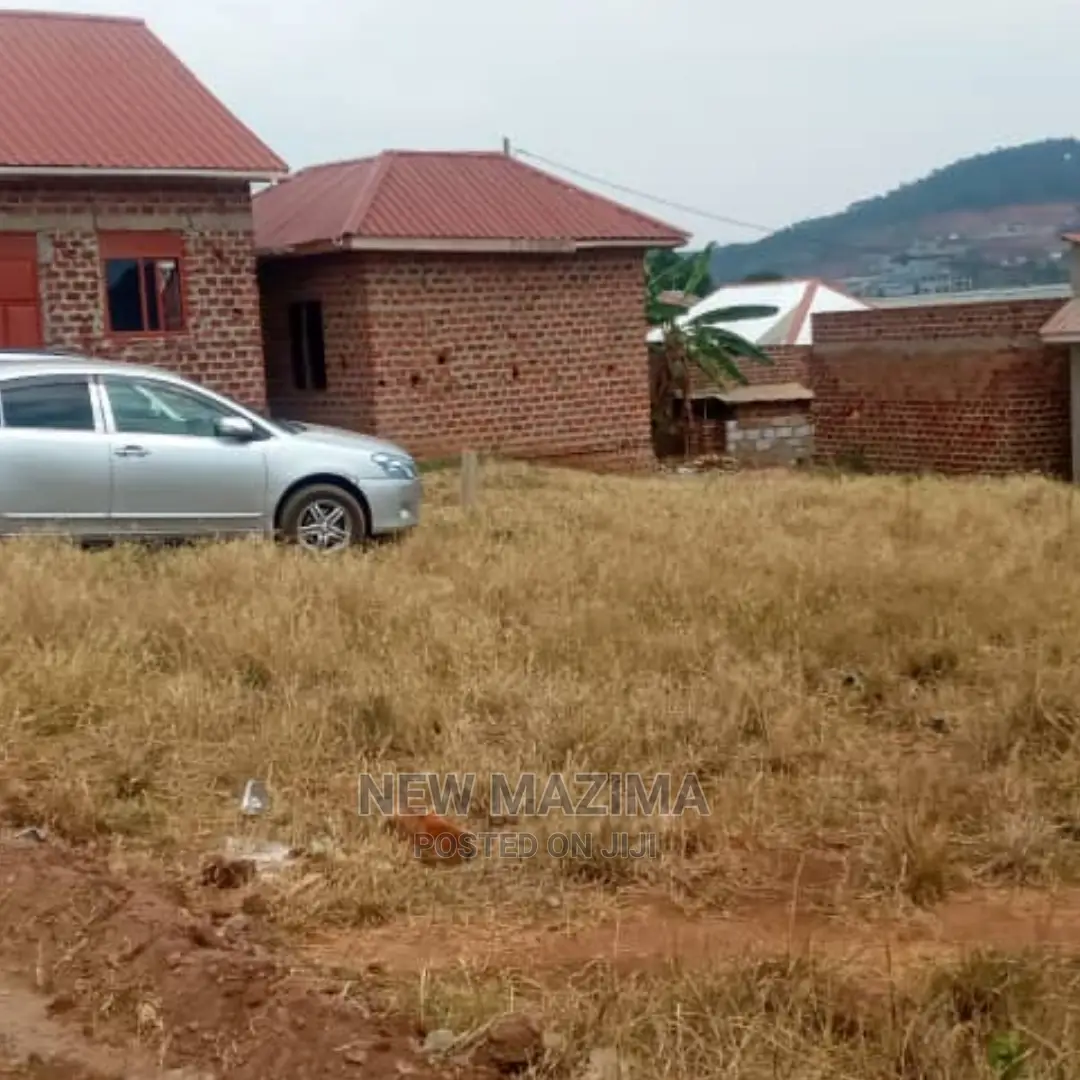 Very Nice and Affordable Plot on Quicksale After Munyonyo