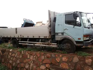 Fuso Truck 1990