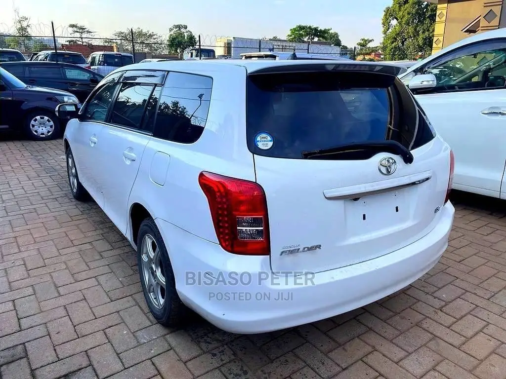 Toyota Corolla Fielder 2008 White