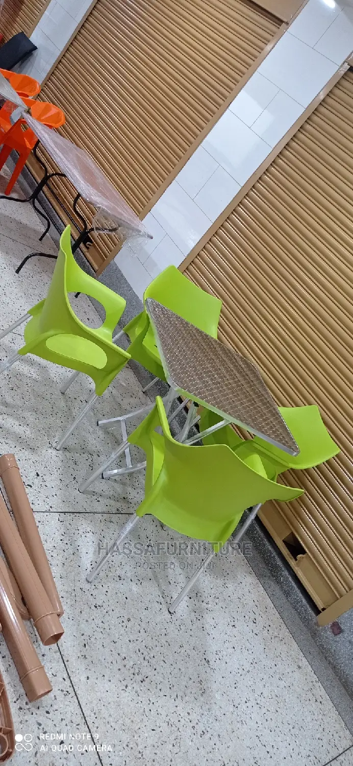 4seaters Aluminium Restaurant Set