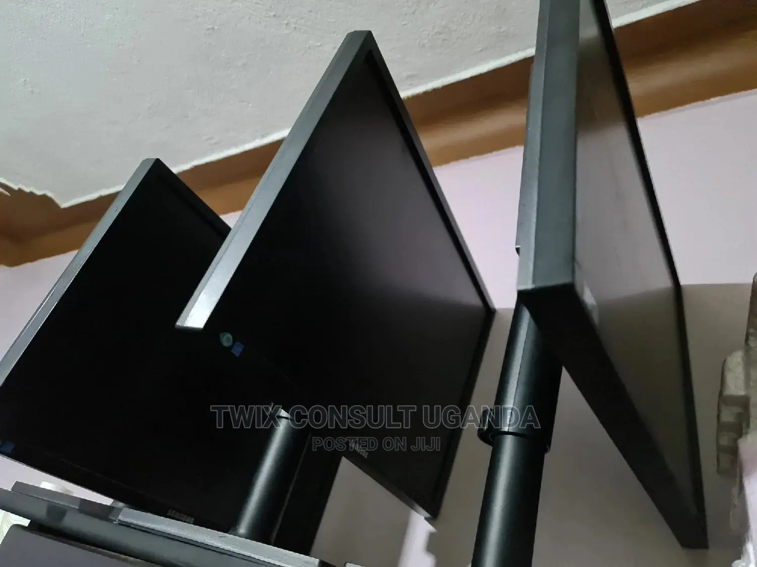 Samsung S22E450BW 22" LCD LED HD Widescreen Monitor