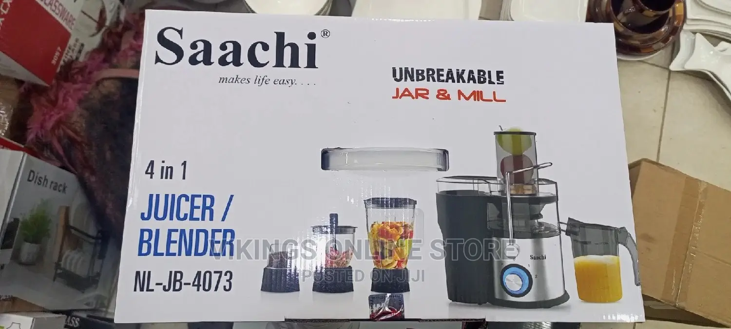 4 in 1 Saachi Juice Extractor / Blender.