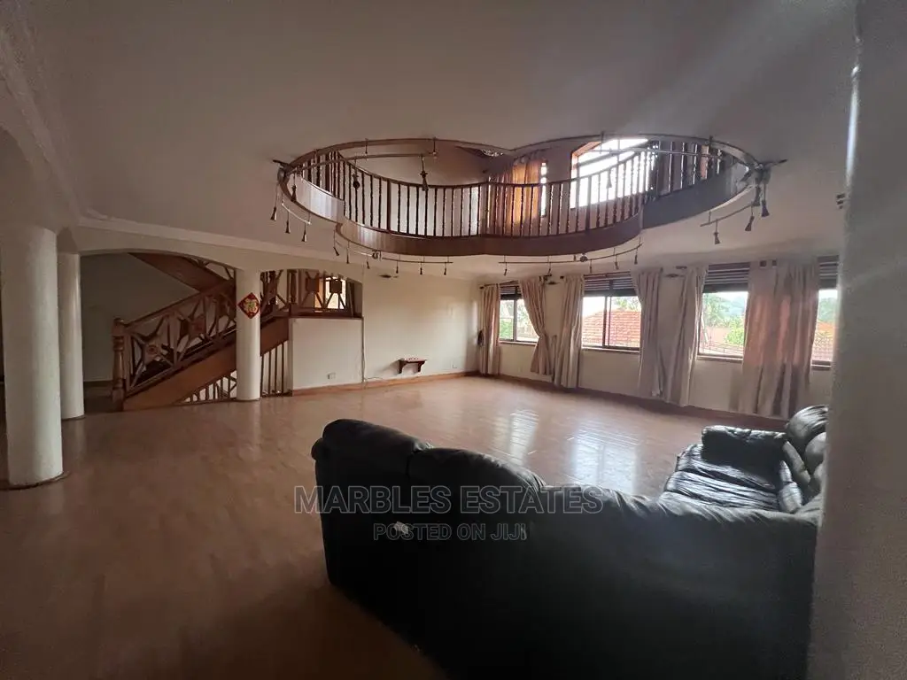 10bdrm House in Naguru, Central Division for Rent