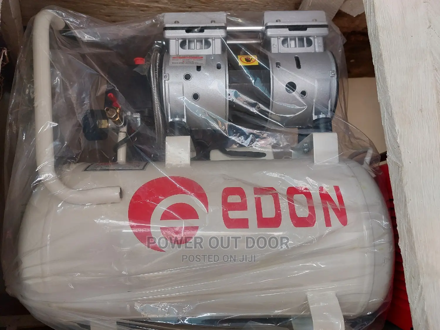 25 Litre Edon Silent Air Compressor